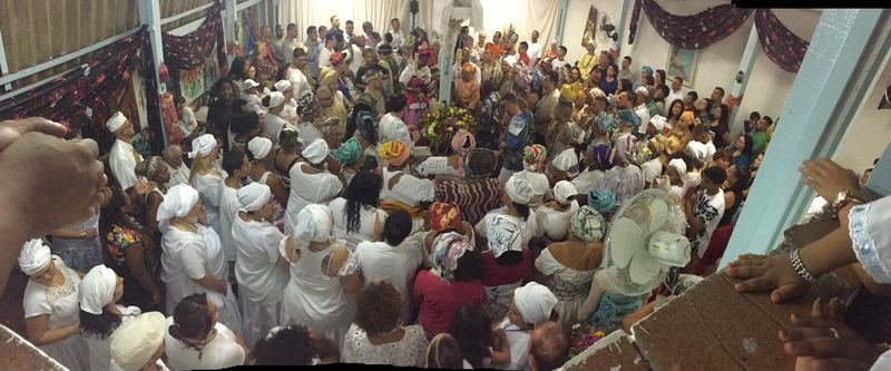 Festa das nações, evento anual que reune mais de 10 casas de matriz africana, de diferentes nações.