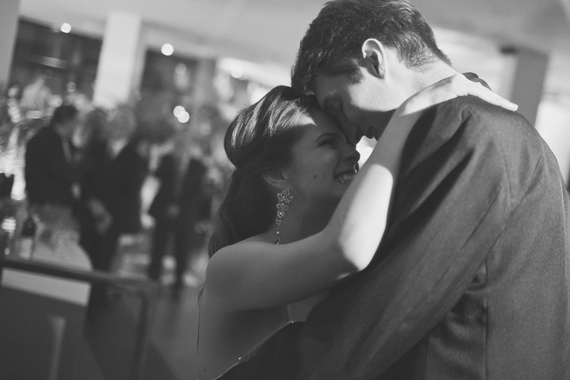 E nos seus braços é o meu refúgio...