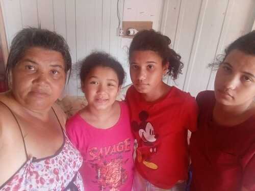 Dona Leni e as meninas🥰