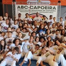ABC capoeira projeto social 