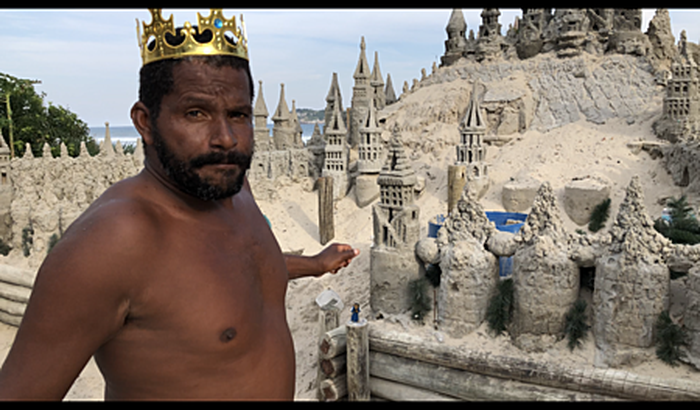 Márcio Castelo De Areia Praia Do Pepê - RJ