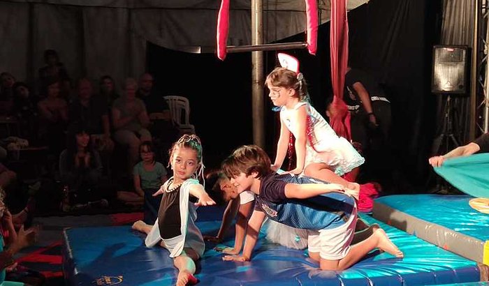 Ajuda para o Circo Viramundo!