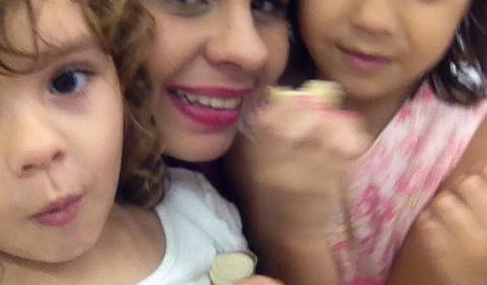 Ajude Andreza e suas filhas 