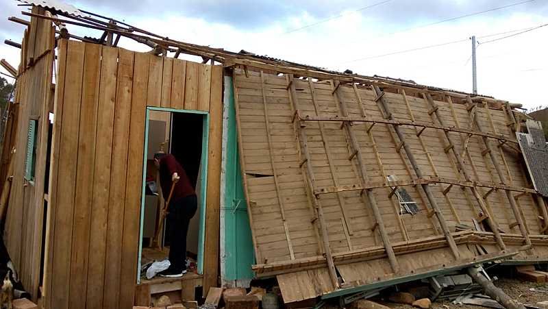 ajuda para Tailine e Eduardo 
