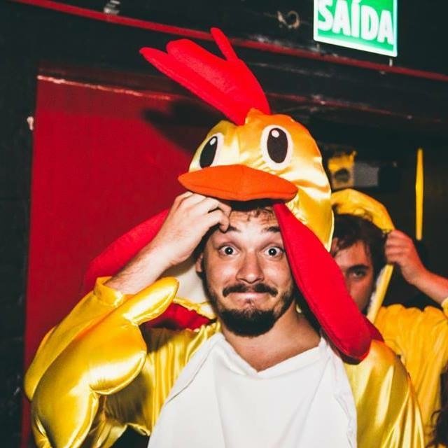 PRESENTE DE FORMATURA DO REI DO FRANGO - VICTOR BULCÃO