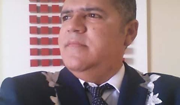 Ajuda para Júnior Félix