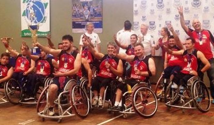 Basquete em cadeira de rodas dos Tubarões