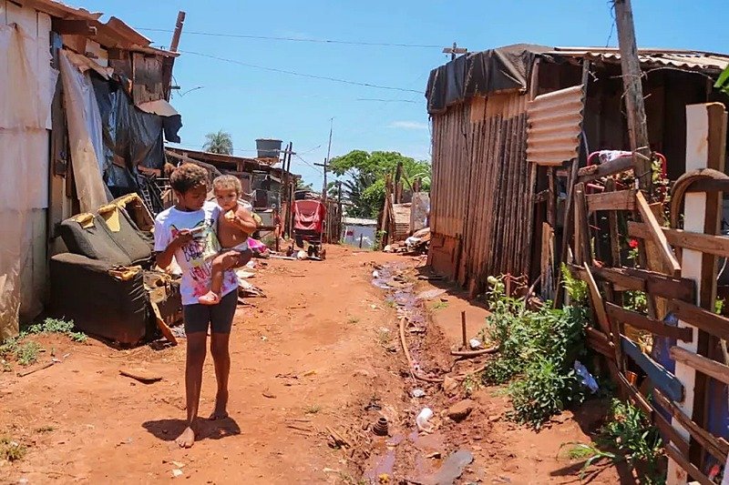 Ajude a Comunidade do Mandela! Clique Solidário
