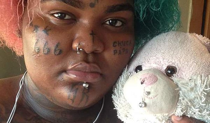 Ajudem Silvana Karen Estrela Whitney