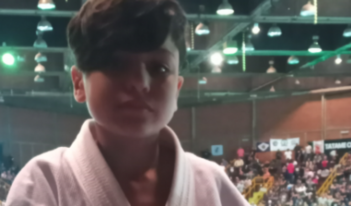 Resgatando vidas através do esporte .