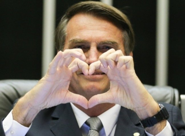 Ajuda pra sair dessa bosta de Brasil!