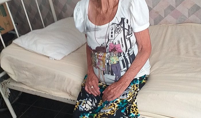 Comprar ima casa para tranformar em um lar de amparo ao idoso