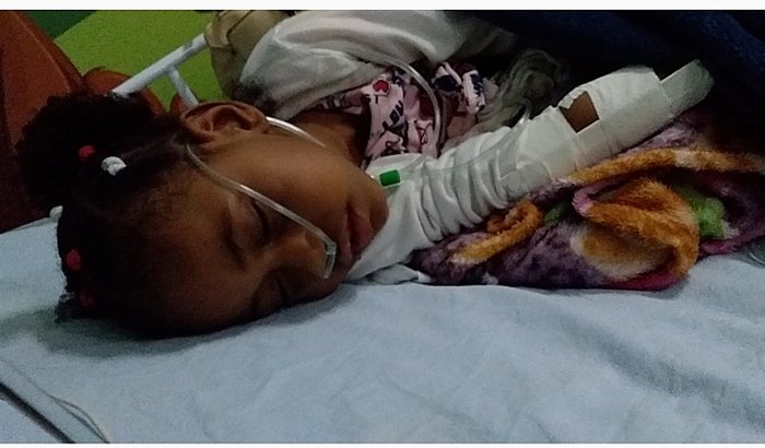 Ajude a Sophia com exames, remédios,consultas e outros gastos