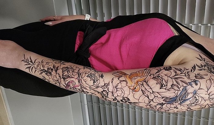 Terminar minha tatuagem de homenagem