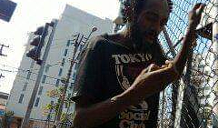 Skate no caminho das pedras