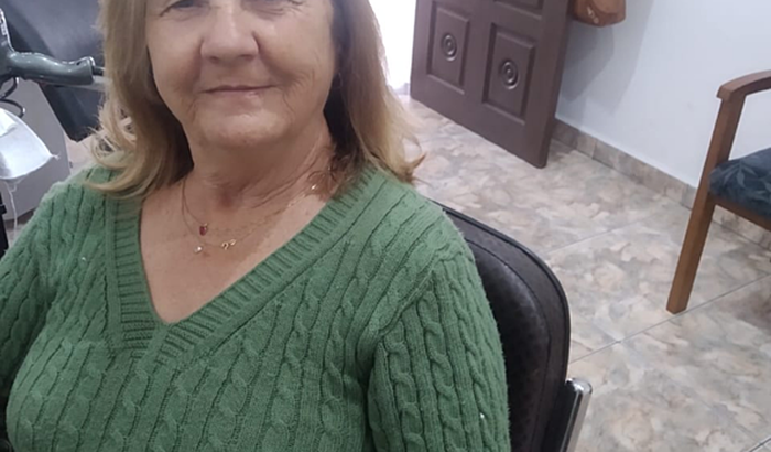 Voce poderia ajudar minha vó