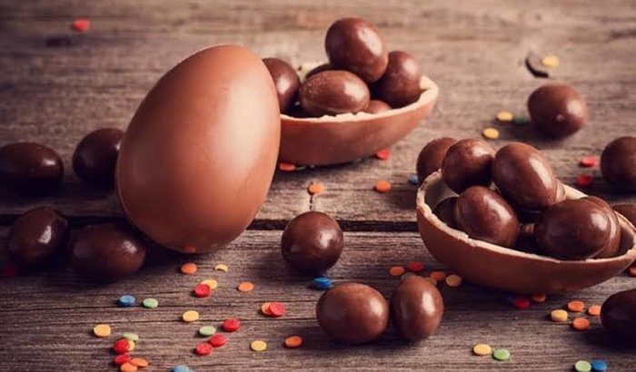 Páscoa Preto e Branco