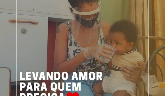 Distribuição de Cestas Básicas 