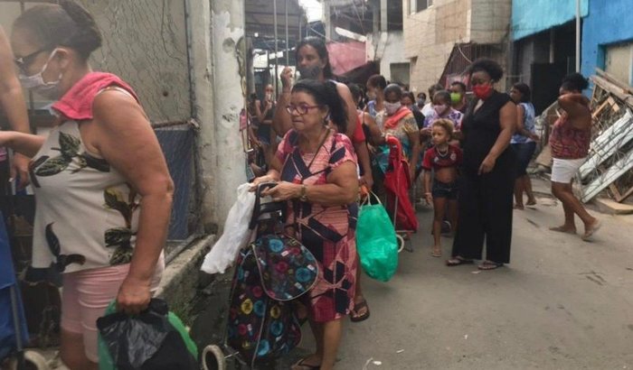 Ajuda para as Familias do Boqueirão