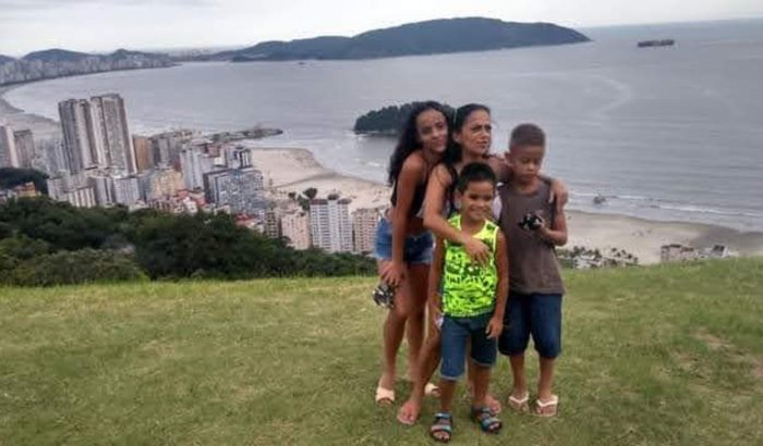 Todos ajudando o meu menino juao Paulo 
