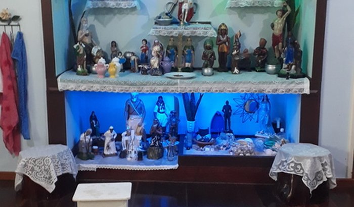 Ajudando o TUSCO- Templo de Umbanda Sete Caminhos de Ogum 