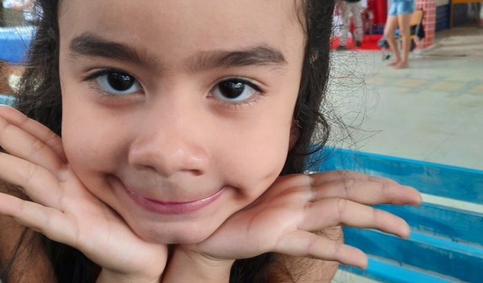 Ajuda para pagar a cirurgia da Maria Julia