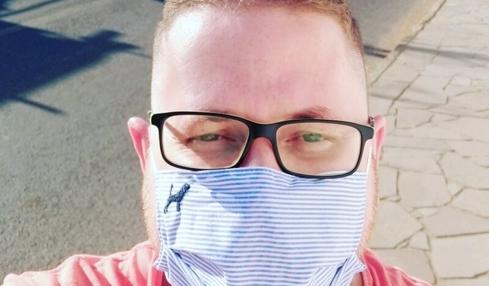 Peço sua ajuda...Exames de ressonância magnética com contraste