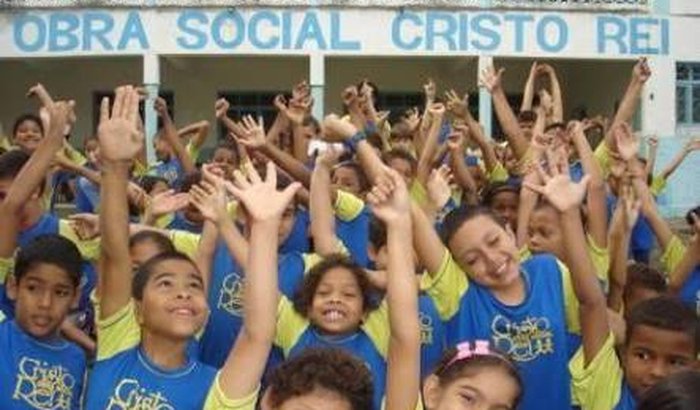 Instituto Cristo Rei - Doação solidária