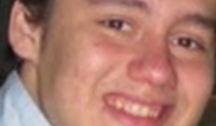 Johan, o “Sorriso” como nós conhecemos, precisa da nossa ajuda para cirurgia