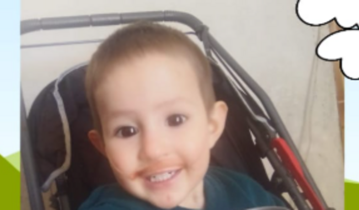 Arthur presiza de ajuda pra infrentar a hipotonia