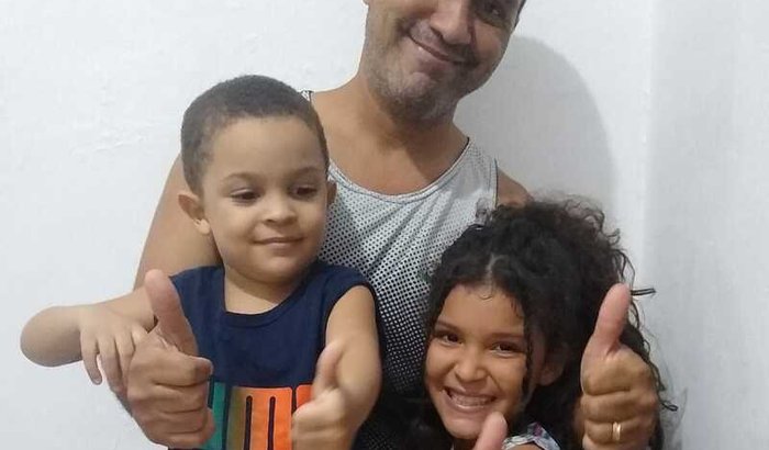 Um Pai Pedindo Socorro