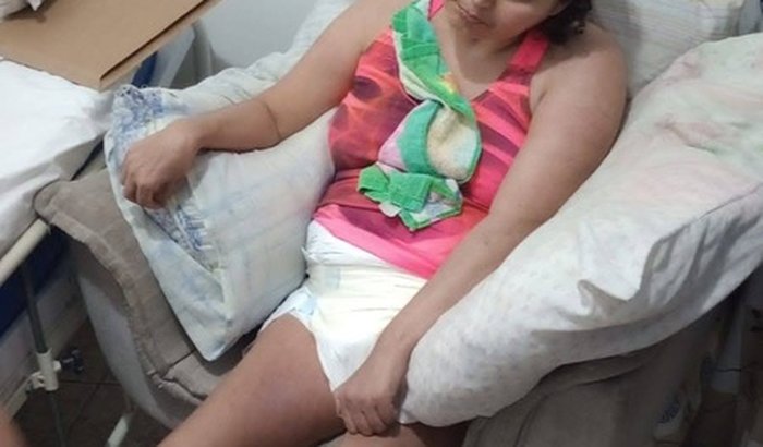 Ajudar  minha cunhada 