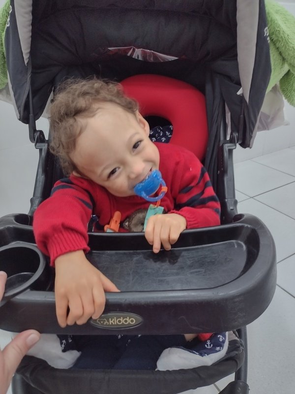 imagem da vaquinha Ajuda p comprar uma cadeira fe rodas p o Miguel.