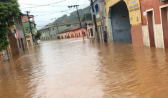 Cidade de Acaiaca (MG)precisa de sua ajuda!!