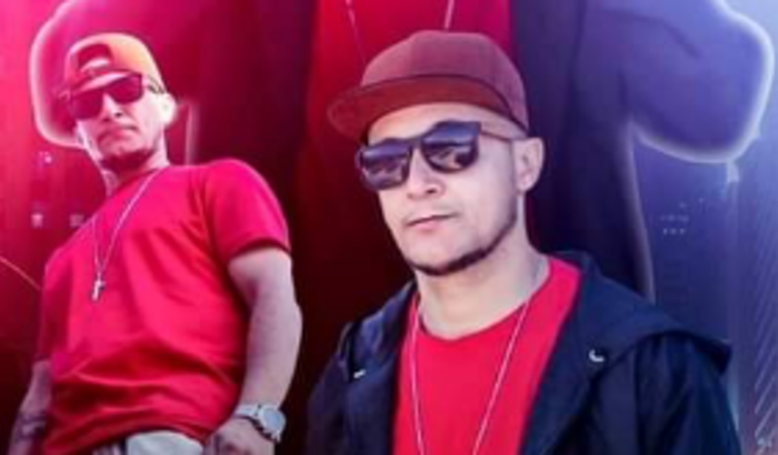 Sonho de por a música na rádio 105fm