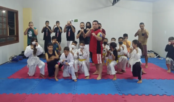 Ajuda para Exame de Faixa 30/04 e Campeonato 15/05