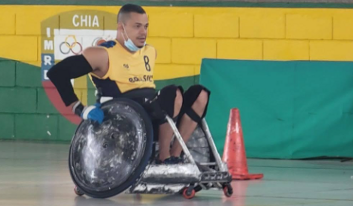 Preciso de ajuda para adquirir uma cadeira de rodas  esportiva!