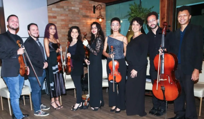 Luz, música e ação