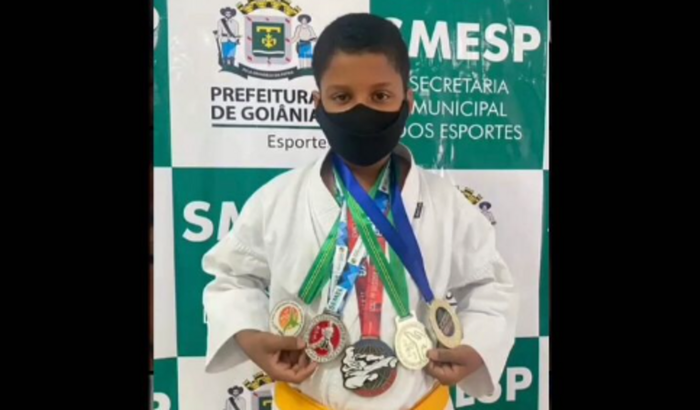 Ajuda para meu filho Arthur Gabriel participar do campeonato de Karatê em Recife 