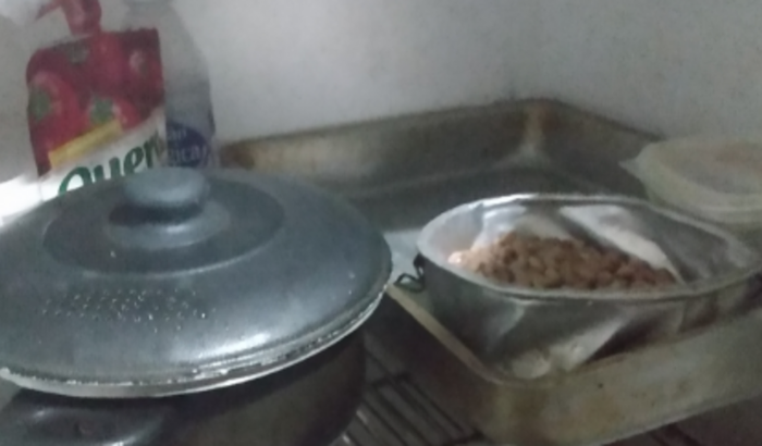 Celular e alimentação