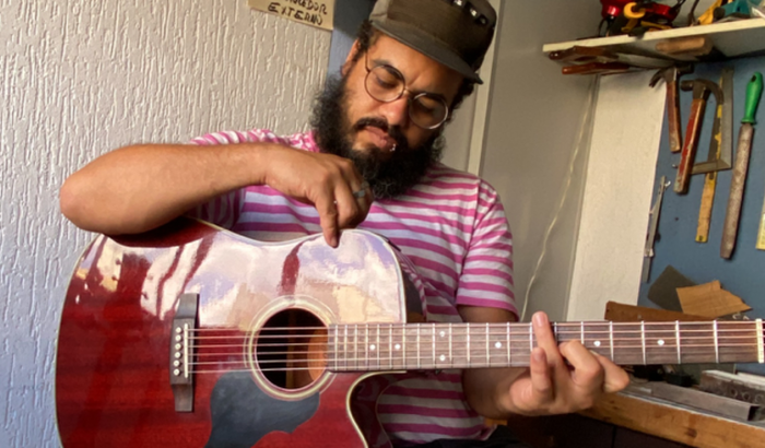 Equipamentos Musicais 