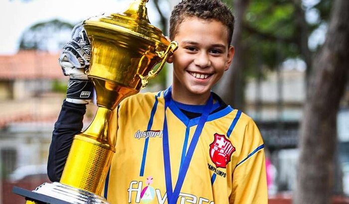 Ajuda para seguir conquistando títulos.