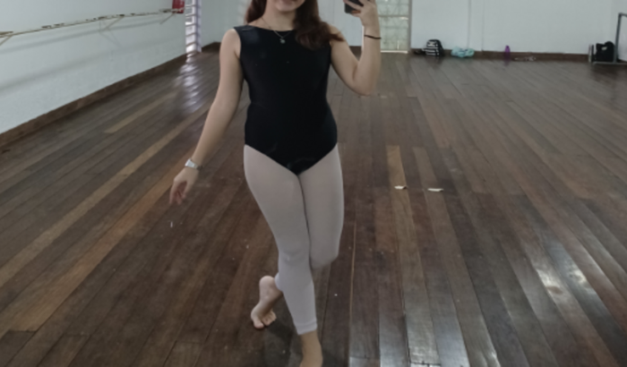 Adote uma bailarina