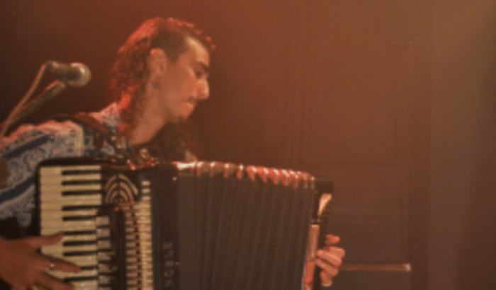 Sanfona nova pro nosso sanfoneiro Antonio Vito