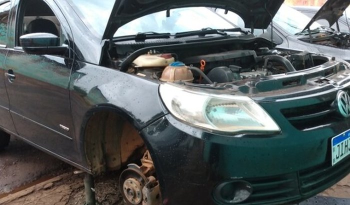 Ajuda para o concerto do carro que é  de nosso trabalho.