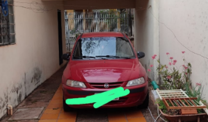 CELTINHA VERMELHO