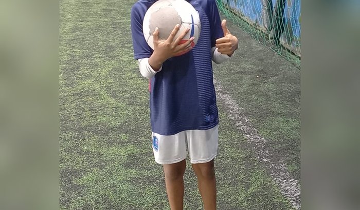 Vakinha para o futuro jogador de futebol do Brasil . #todospelosonhodelipe.