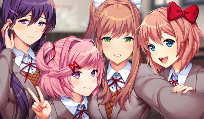 Apoio para comprar cosplay de Doki Doki Literature Club