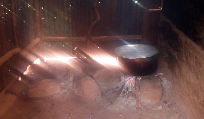 Construir uma cozinha para a escola Kabiria Grace School