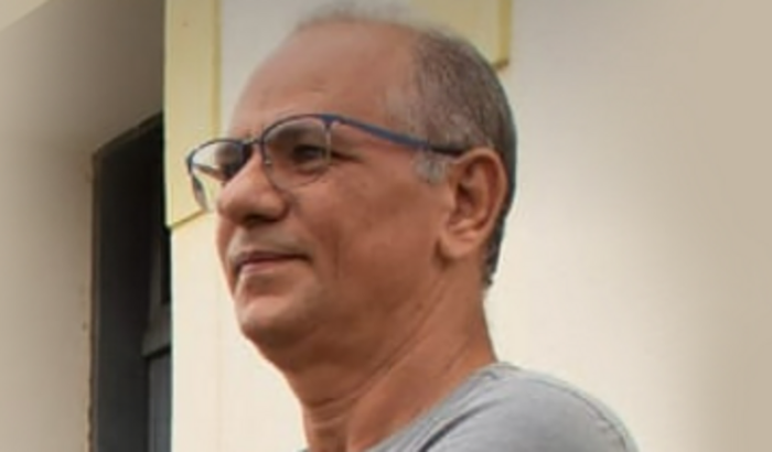 Publicação de livro solo